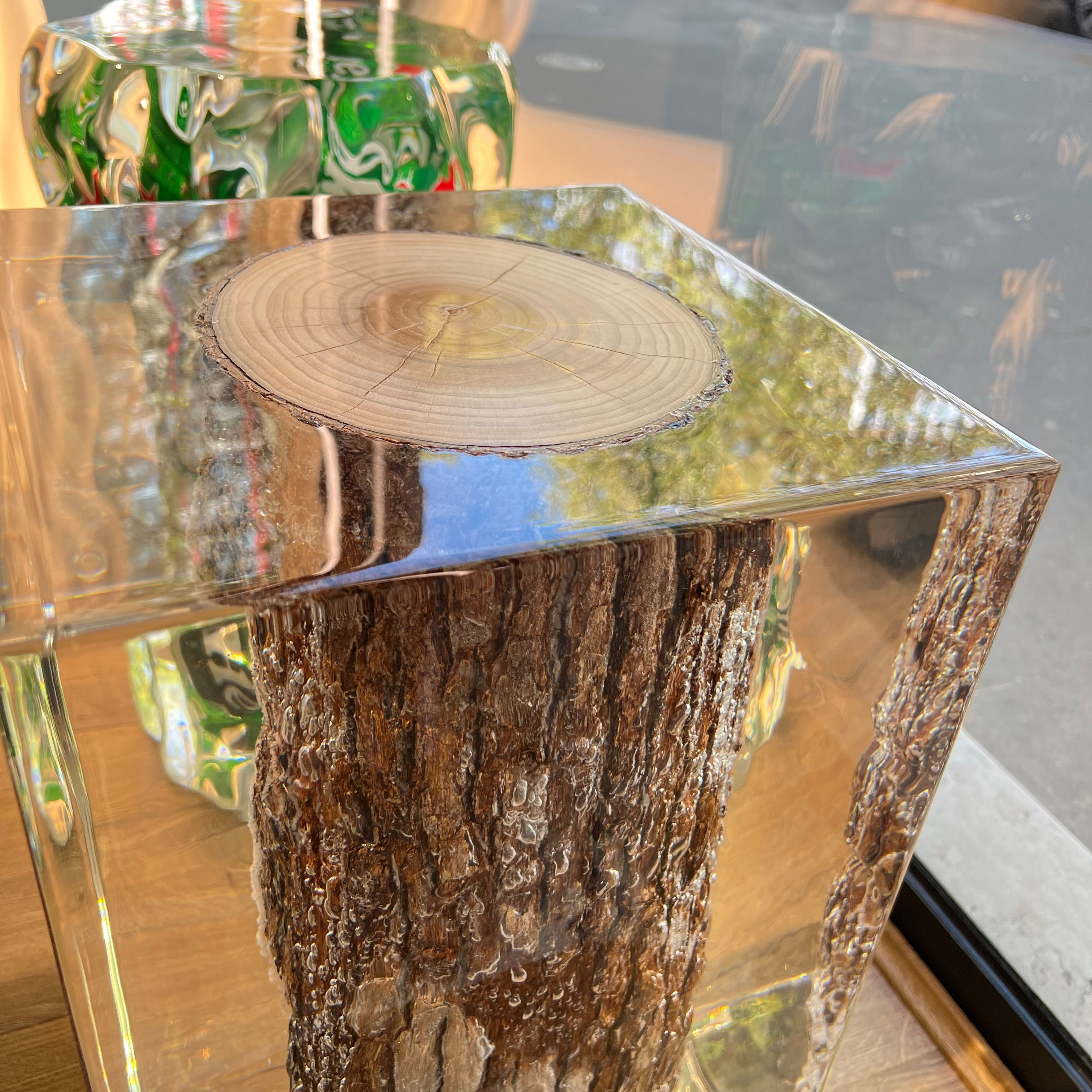 Tabouret en acrylique