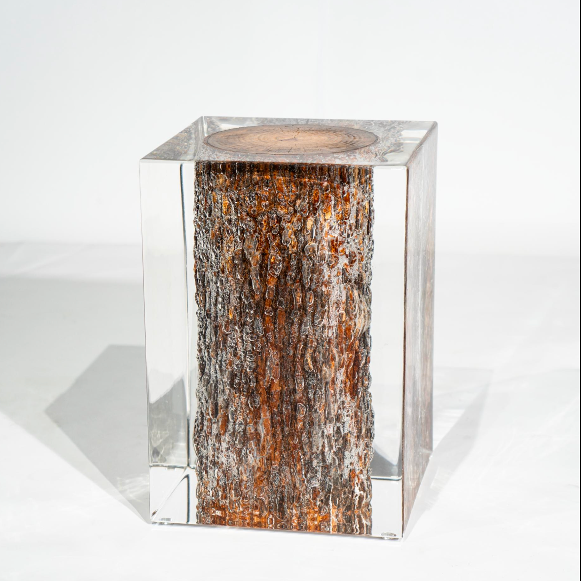 Tabouret en acrylique